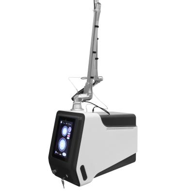 Portable laser tattoo removal machine